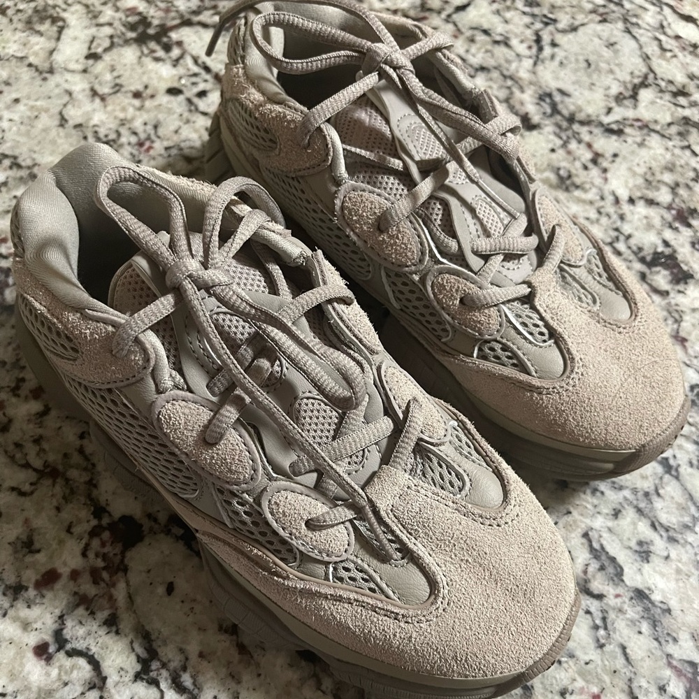 adidas Yeezy 500 Ash Grey
